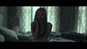 Amanda Seyfried Fully Nude in Fathers and Daughters